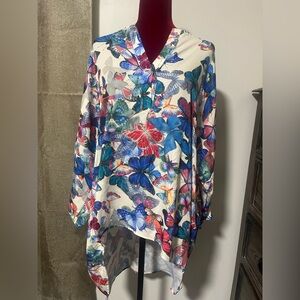 Butterflies tunic Blouse size XL